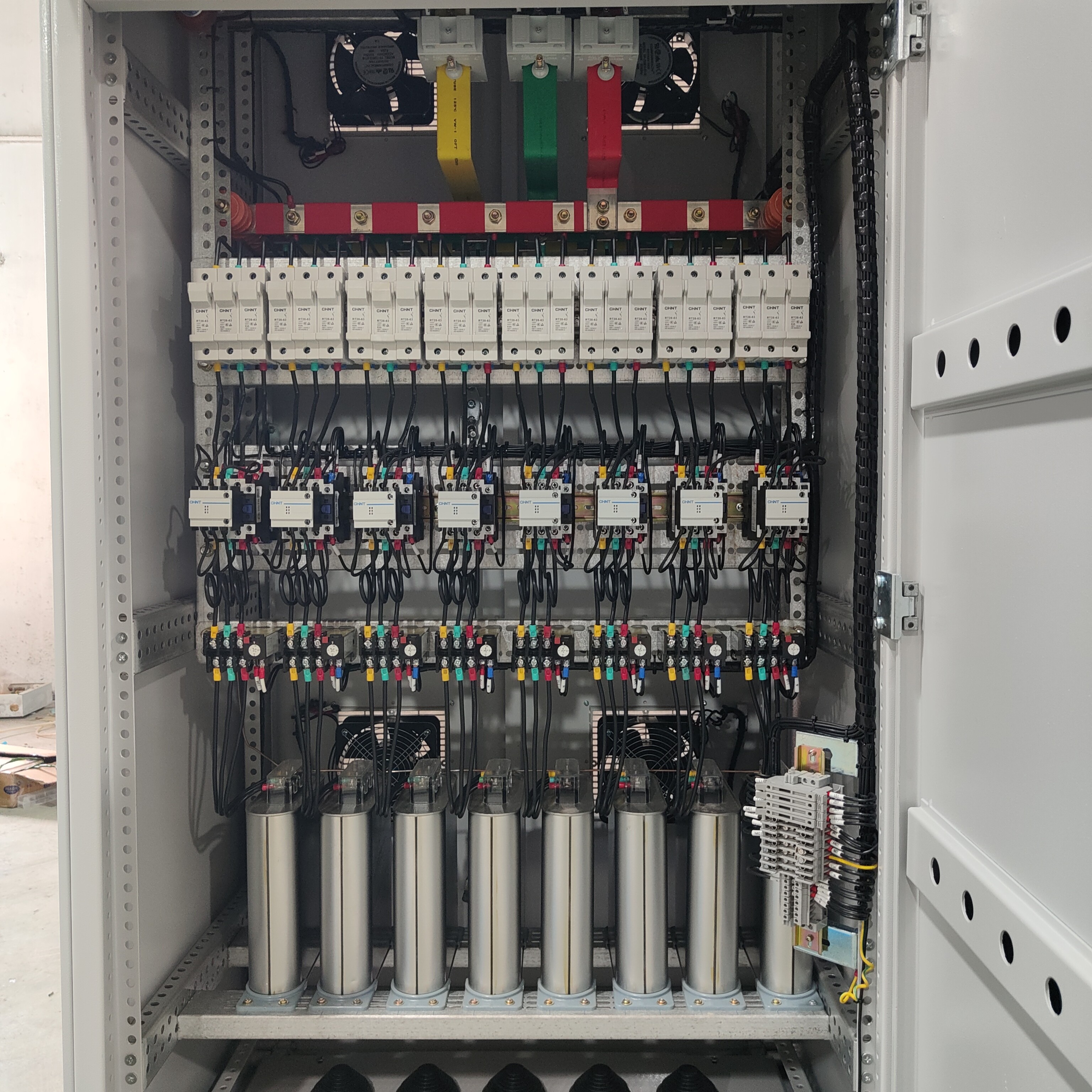 电容器库的组件