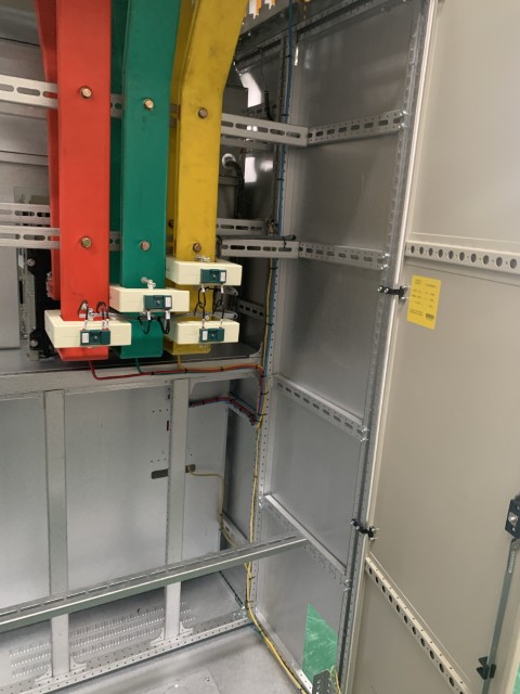 lvs-wd_in_busbar-chamber_01.jpg